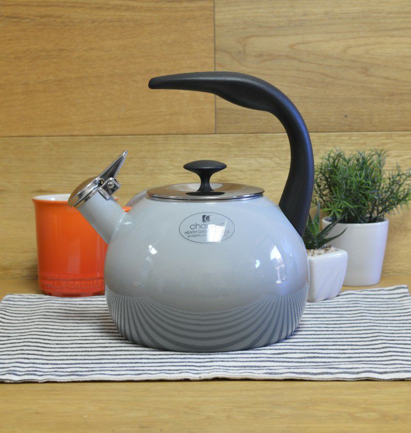 笛吹きケトルやかんシャンタールIH対応ヒースグレーChantalEnamel-On-SteelHeathTeakettle2Qt.37-HEATH-OMFG