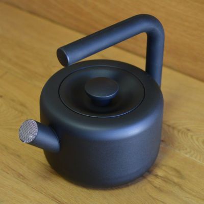 やかん 笛吹き 1.7L IH使用可 ステンレス ブラック ケトル フェロー Fellow Clyde Stovetop Tea Kettle
