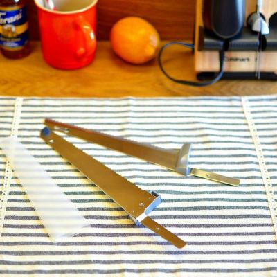 クイジナート 電動ナイフ専用替刃 包丁のパン切り用替刃 Cuisinart CEK-40BB Bread Blade 本体は付属しません