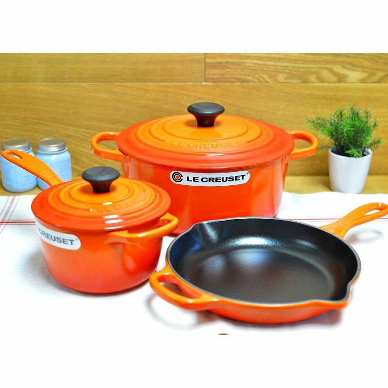 【送料無料】LeCreusetルクルーゼキャストアイアンクックウェア3点セットオレンジLeCreuset5-PieceEssentialCastIronCookwareSet