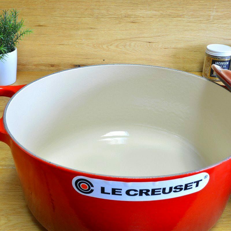 【送料無料】LeCreusetルクルーゼキャストアイアンクックウェア3点チェリーLeCreuset5-PieceEssentialCastIronCookwareSetCherry