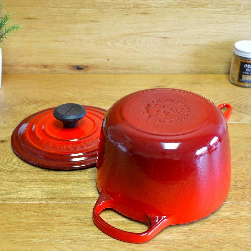 【送料無料】ルクルーゼクックウェア鍋フライパン3点セットチェリーレッドLeCreuset5-PieceEssentialCastIronCookwareSetCherry【smtb-k】【kb】【RCP】