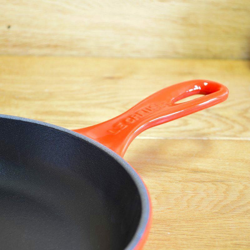 【送料無料】ルクルーゼクックウェア鍋フライパン3点セットチェリーレッドLeCreuset5-PieceEssentialCastIronCookwareSetCherry【smtb-k】【kb】【RCP】