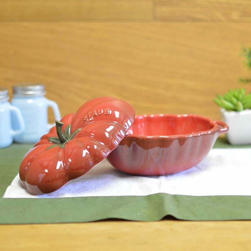 ストウブココットトマトStaubCeramic16-ozPetiteTomatoCocotte