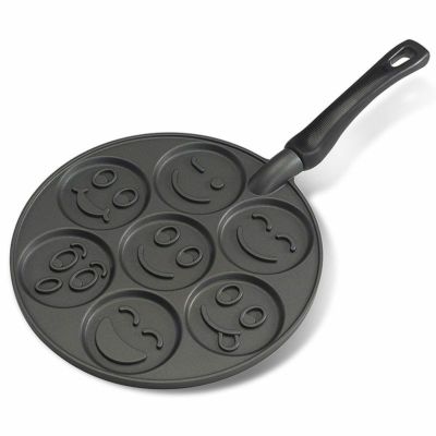 フライパン ノルディックウェア パンケーキパン ミニ ホットケーキ スマイリーフェイス スマイル ニコちゃんマーク 顔 PFOAフリー Nordic Ware Smiley Face Pancake Pan