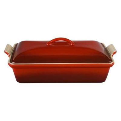 ル・クルーゼ ストーンウェア ヘリテージ 長方形 ディッシュ フタ付 皿 ルクルーゼ ルクルゼ Le Creuset Heritage Stoneware 12-by-9-Inch Covered Rectangular Dish, Cerise