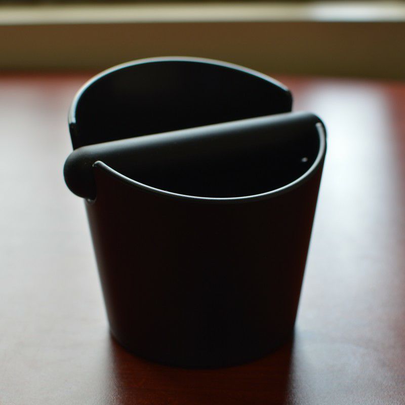 エスプレッソ用ノックボックスバリスタスタイルゴム製ノックバーコーヒーかすブラック黒HOMEEEspressoKnockBox4.8InchShock-AbsorbentDurableBaristaStyleKnockBoxWithRemovableKnockBarandNon-SlipBaseGift(Round)