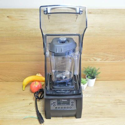バイタミックス 商用モデル クワイエットワン サイレントブレンダー 静音 消音 防音設計 1.4L 52005の米国モデル Vitamix 36019 The Quiet One, on-counter, electronic touch pad controls, 48 oz 家電