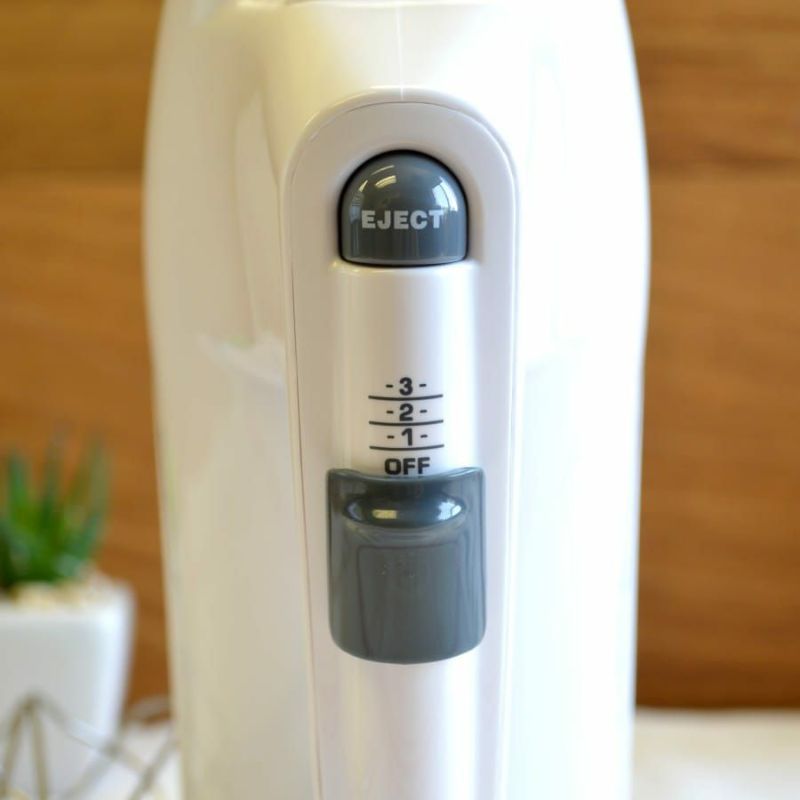 【30日間返金保証】【送料無料】クイジナートハンドミキサー3段階切替CuisinartCHM-3ElectronicHandMixer3Speed,White【smtb-k】【kb】【RCP】