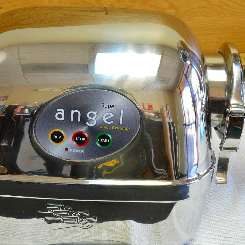 スロージューサーの王様 スーパーエンジェルプロ 食品グレードのSUS304ステンレスを使用 ツインギア Angel Juicer 7500  (Super Angel Pro) Stainless Steel Juicer 家電 | アルファエスパス