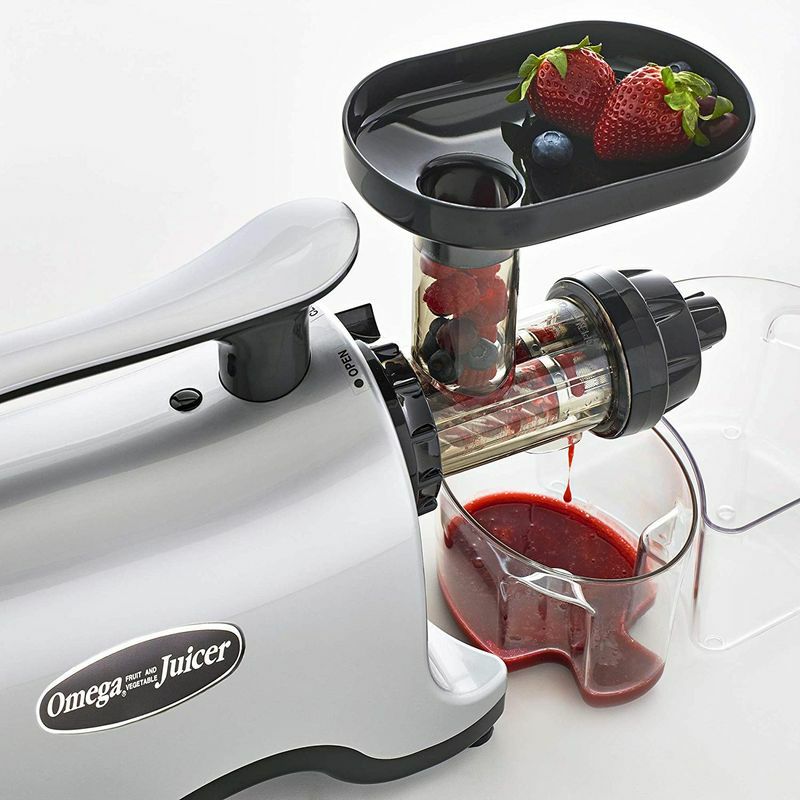 スロージューサーツインギアシルバーオメガOmegaJuicerTWN30STwinMasticatingJuicerwithStainlessSteelGearsandLowSpeed,150-Watt,Silver家電