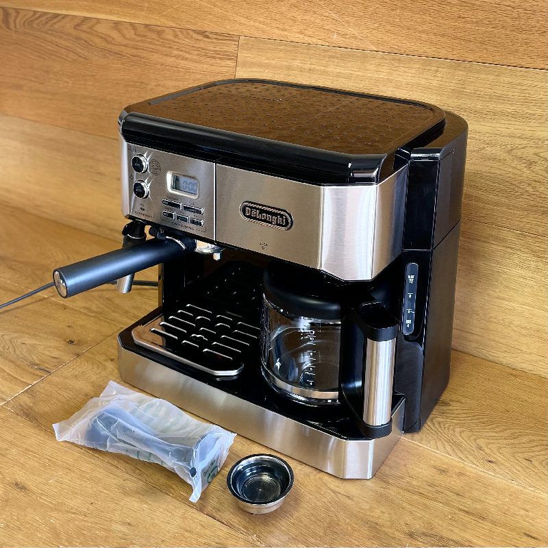 デロンギコンビネーションエスプレッソ&コーヒーマシンDeLonghiBCO430CombinationPumpEspressoand10-cupDripCoffeeMachinewithFrothingWand【日本語説明書付】家電