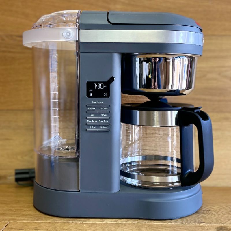 コーヒーメーカー12カップガラスカラフェシャワーヘッドタイマー機能2時間保温キッチンエイドKitchenAidKCM1208SpiralShowerhead12CupDripCoffeeMaker家電