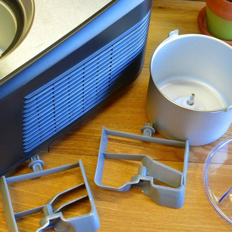 【送料無料】アイスクリームメーカーコンプレッサー付クイジナートCuisinartICE-100CompressorIceCreamandGelatoMakerジェラート、フローズンヨーグルト、シャーベット、ソフトクリーム、などに便利！【RCP】【after20130308】