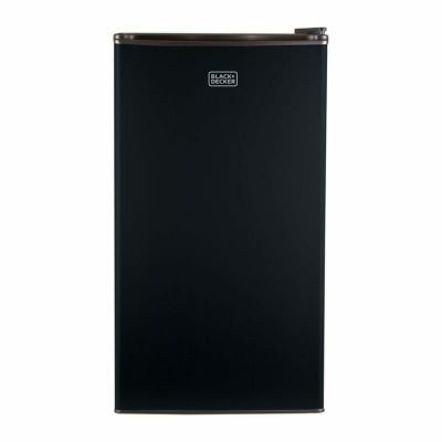 ブラック・アンド・デッカー コンパクト 冷蔵庫 冷凍庫付 91L 黒 Black + Decker 3.2 cu. ft. Compact Refrigerator with Freezer BCRK32B Black 家電