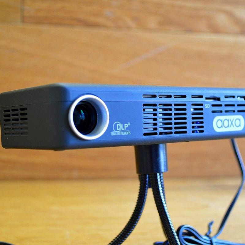 【送料無料】ポケットプロジェクター（80ルーメン)AAXA80LumensP4PicoPocketProjector【smtb-k】【kb】【RCP】【新入学】【新社会人】【景品】【新生活】