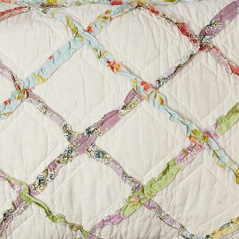 ローラアシュレイキルトコットンアップリケフリルダイヤ模様LauraAshleyRuffledGardenCottonQuilt