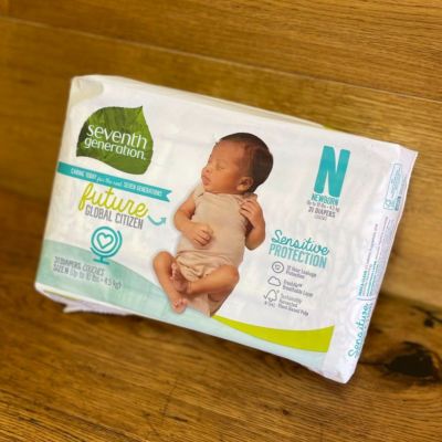 セブンスジェネレーション新生児用オムツ144枚敏感肌SeventhGenerationBabyDiapers,Free&ClearforSensitiveSkinwithAnimalPrints,Newborn,144count