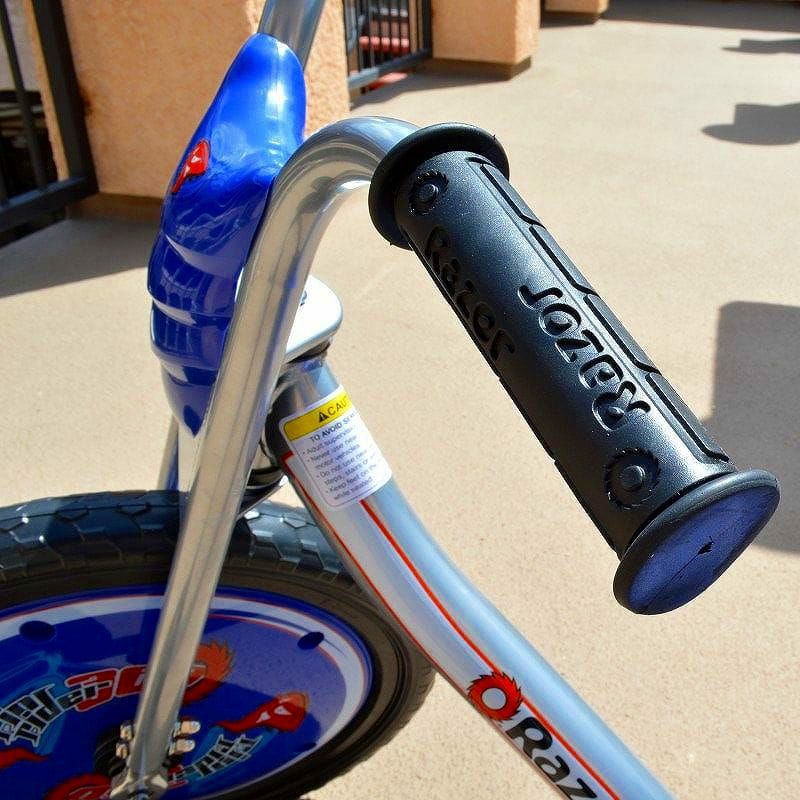 【送料無料】レーザーリップライダーキャスタートライク三輪車RazorRipRider360CasterTrike【smtb-k】【kb】【RCP】