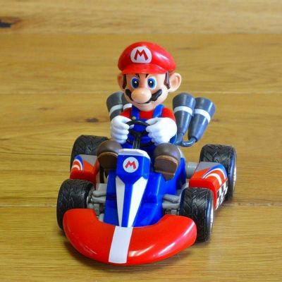 任天堂 マリオ カートラジコン マリオ 実物の24分の1のサイズ<br> Nintendo Mario Kart Radio Control Mario 1/24th Scale
