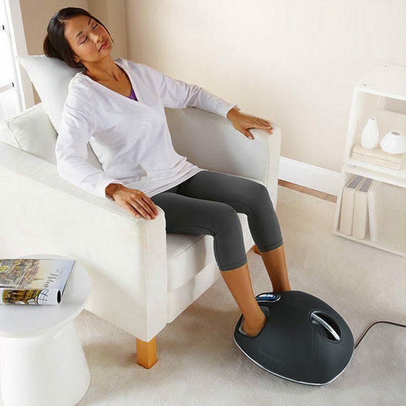 指圧フットマッサージャーマッサージ器温熱Brookstone839379ShiatsuFootMassagerwithHeat家電