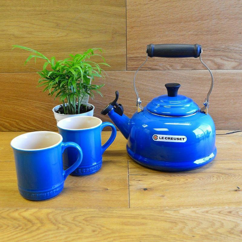 ルクルーゼウィリアムズ・ソノマティーケトル＆マグセットブルーWilliams-SonomaLeCreusetTeakettle&MugSetMarseilleBlue