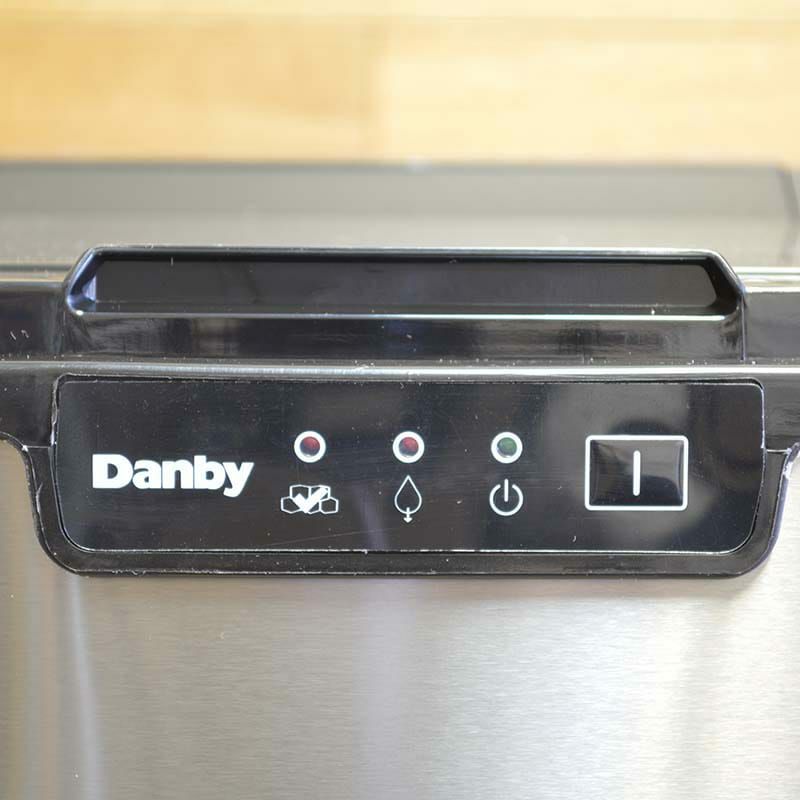 ダンビーポータブルアイスメーカー製氷機DanbyDIM2500SSDBPortableIceMaker