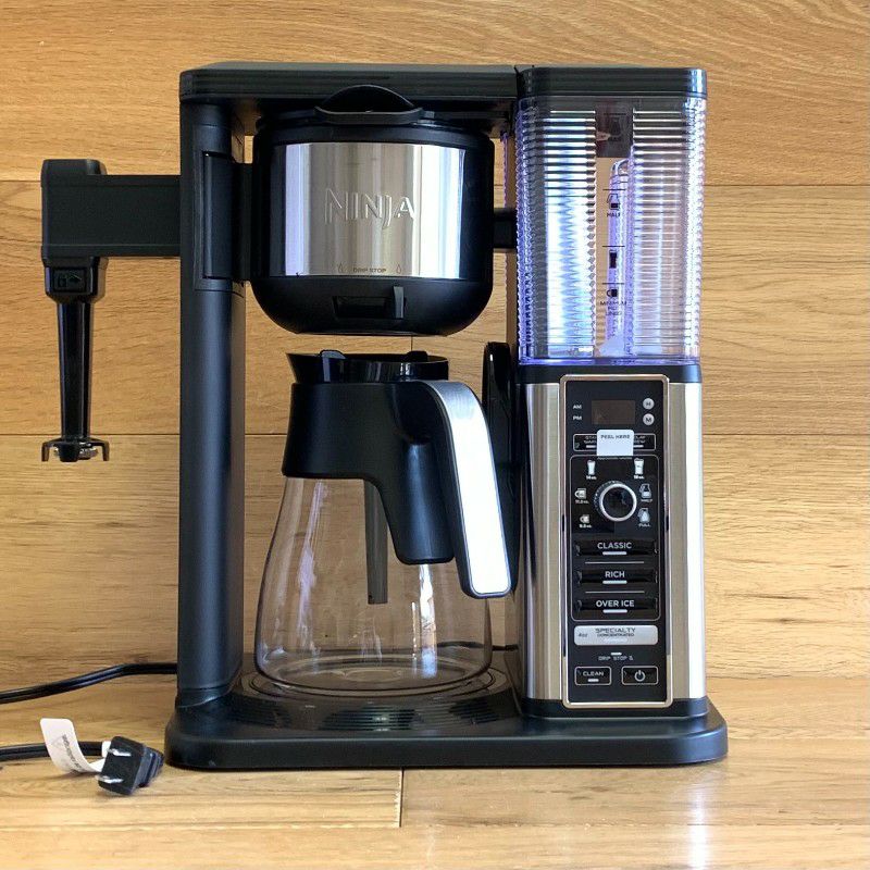 コーヒーメーカー量が選べるガラスカラフェスペシャリティニンジャNinjaSpecialtyCoffeeMaker,with50Oz.GlassCarafe,BlackandStainlessSteelFinish家電