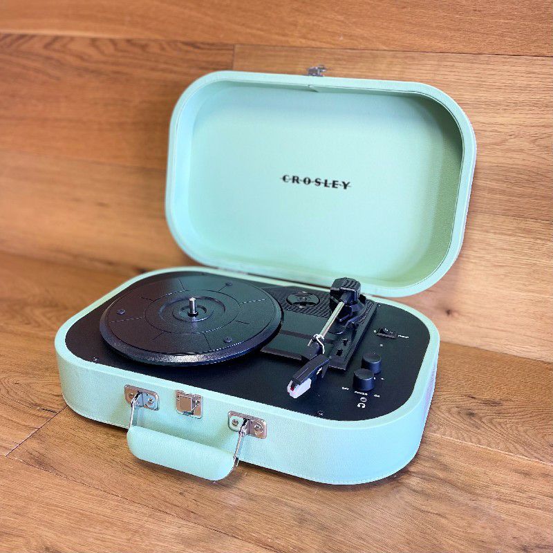 レコードターンテーブル3速ステレオスピーカーRCA出力BluetoothディスカバリークロスリーCrosleyradioDISCOVERYTURNTABLECR8009B