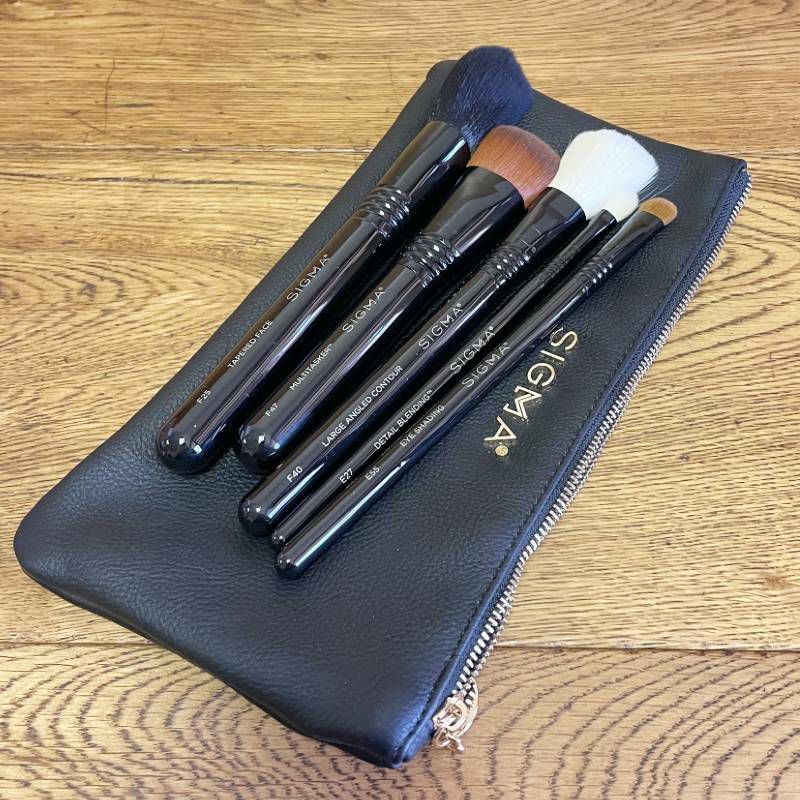 シグマメイクブラシ5本セットポーチ付SigmaMULTITASKBRUSHSET