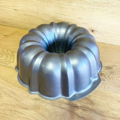 ノルディックウェアバントケーキ型約26.5cmNordicWareFormed-AluminumBundtCakePan