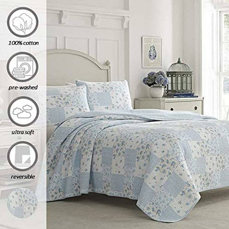 ローラアシュレイリバーシブルキルト枕カバーセット花柄ブルーパッチワークLauraAshleyHome|KennaCollection|LuxuryPremiumUltraSoftQuiltCoverlet,Comfortable3PieceBeddingSet,AllSeasonStylishBedspread,Full/Queen,Cornflower