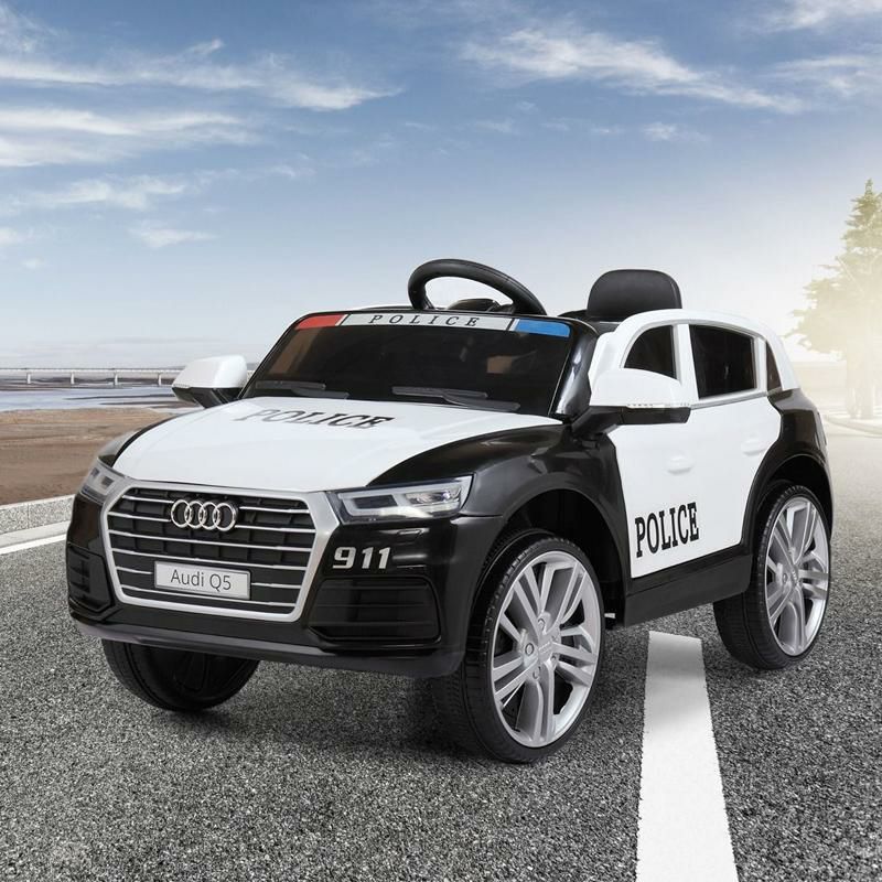 乗用玩具 アウディ パトカー 子供向け 電気自動車 リモート