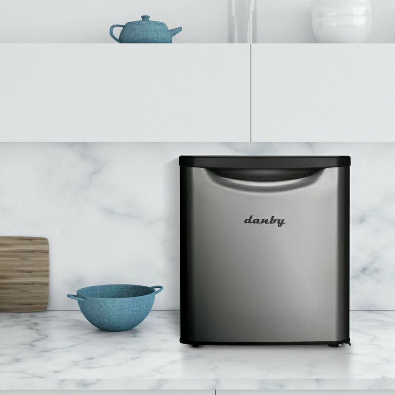 冷蔵庫49LコンパクトダンビーDanbyDAR017A3BSLDB-61.7Cu.Ft.MiniFridge,CompactCountertopRefrigeratorForBedroom,LivingRoom,Kitchen,Office,Desk,E-StarRatedInFingerprintFreeStainlessFinish家電