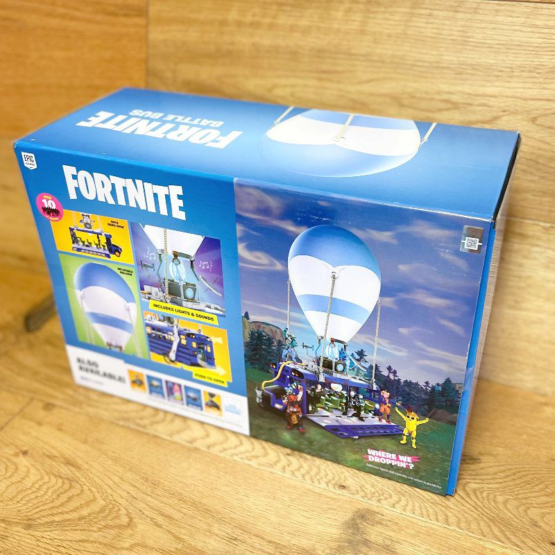 フォートナイトバトルバスデラックス車カーおもちゃフィギュアリクルートジョンジートマトヘッド付きFortniteBattleBusDeluxeVehicle-Includes4InchRecruit(Jonesy)andExclusiveTomatoheadActionFigures