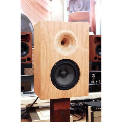 スピーカー ウッドホーン 木製 クラシカル カーボン ツイーター LALS Classical 8EX Bookshelf Speakers  (Pair)家電 | アルファエスパス