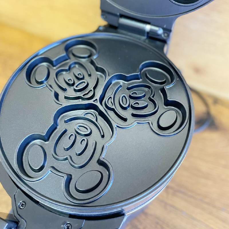 ミッキーマウスワッフルメーカーフリップ式ダブルウイリアムズ・ソノマ限定Williams-SonomaMickeyMouseDoubleFlipWaffleMakerMIC-63家電