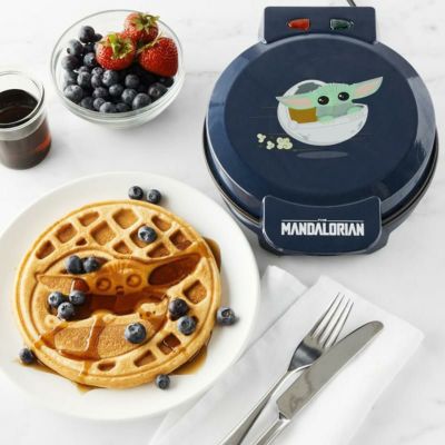 スターウォーズ チャイルド ワッフルメーカー Star Wars The Child Waffle Maker WM-SRW-TC3 家電