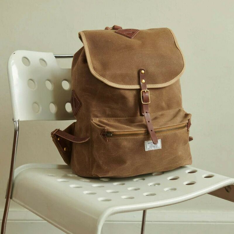 バックパックアメリカ製ワックスキャンバスリュックバッグARTIFACTWaxCanvas&LeatherBackpack