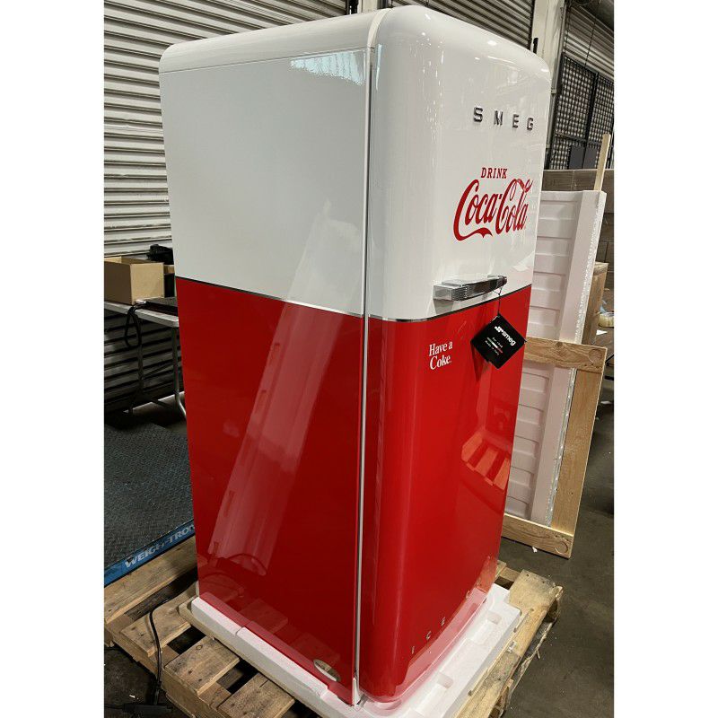 冷蔵庫冷凍庫スメッグレトロコカコーラビンテージSMEGFab28CocaColaRefrigerator家電