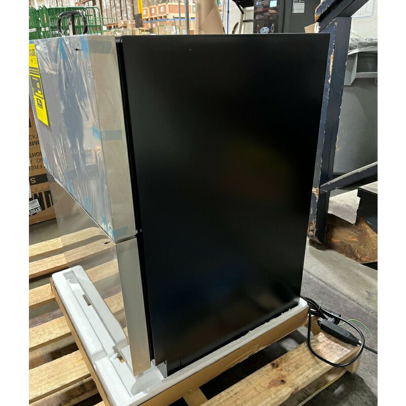 サミットビルトインフリースタンディング冷蔵庫屋外用105LSummit24"WideOutdoor2-DrawerAll-Refrigerator,ADACompliantADRD241OS