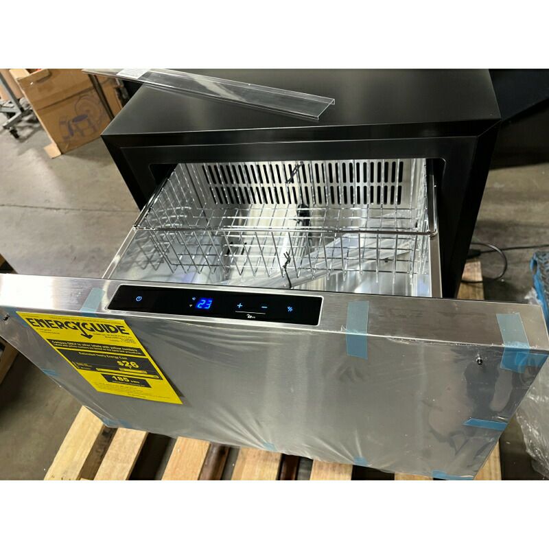 サミットビルトインフリースタンディング冷蔵庫屋外用105LSummit24"WideOutdoor2-DrawerAll-Refrigerator,ADACompliantADRD241OS