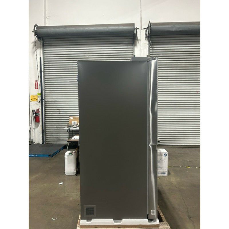 ビルトイン冷蔵庫冷凍庫640Lステンレスガラスドア引き出し製氷機トゥルーtrueREFRIGERATORWITHBOTTOMFREEZERTR-36RBF家電