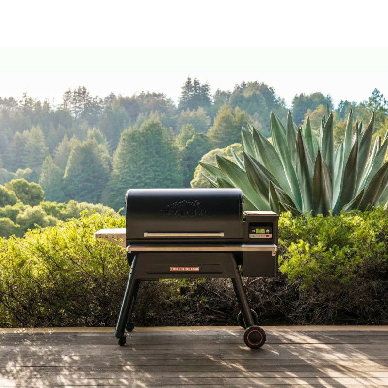 ペレットグリル燻製機トレガーティンバーライン1300デジタルスモーカーキャスター付TRAEGERTIMBERLINE1300PelletGrillandSmokerinBlack家電【代引不可】