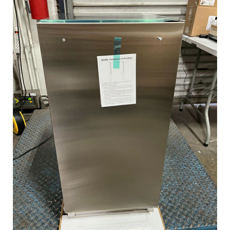 サミット製氷機1日11kg屋外対応ビルトイン可アイスメーカー排水不要ステンレス保存保冷SummitBIM27OSADA25lb.Drain-FreeOutdoorIcemaker家電【代引不可】