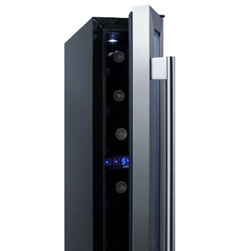 ビルトインワインクーラー幅15cmガラスドア7ボトルSummitApplianceSWC007Commercial6"WideADACompliantBuilt-inUndercounterWineCellarwith7bottleCapacity?SWC007家電【代引不可】