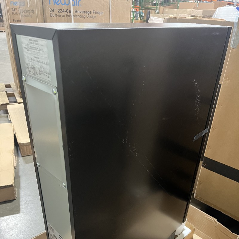 ビルトイン冷蔵庫357Lガラスドアワイヤーシェルフ6段SummitSCR1400W24Inch12.6cu.ft.CapacityFreestandingGlassDoorBeverageCenterwithLock家電【代引不可】