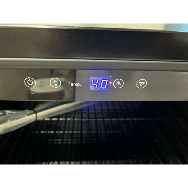 冷蔵庫180缶ビルトイン可アンダーカウンター幅60cm130LガラスドアステンレスYeego24InchBeverageRefrigerators180canBeerFridgeBeverageCoolerwithReversibleDouble-LayerTemperedGlassDoor【代引不可】