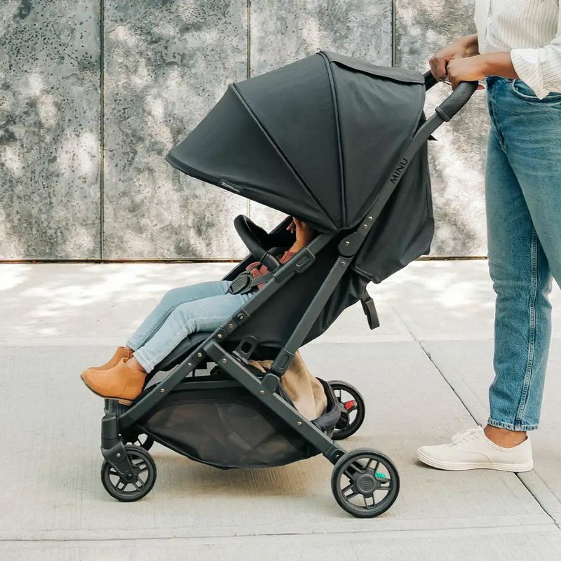 ベビーカー軽量3か月から23kgまでUPPAbabyMinuV2TravelStroller