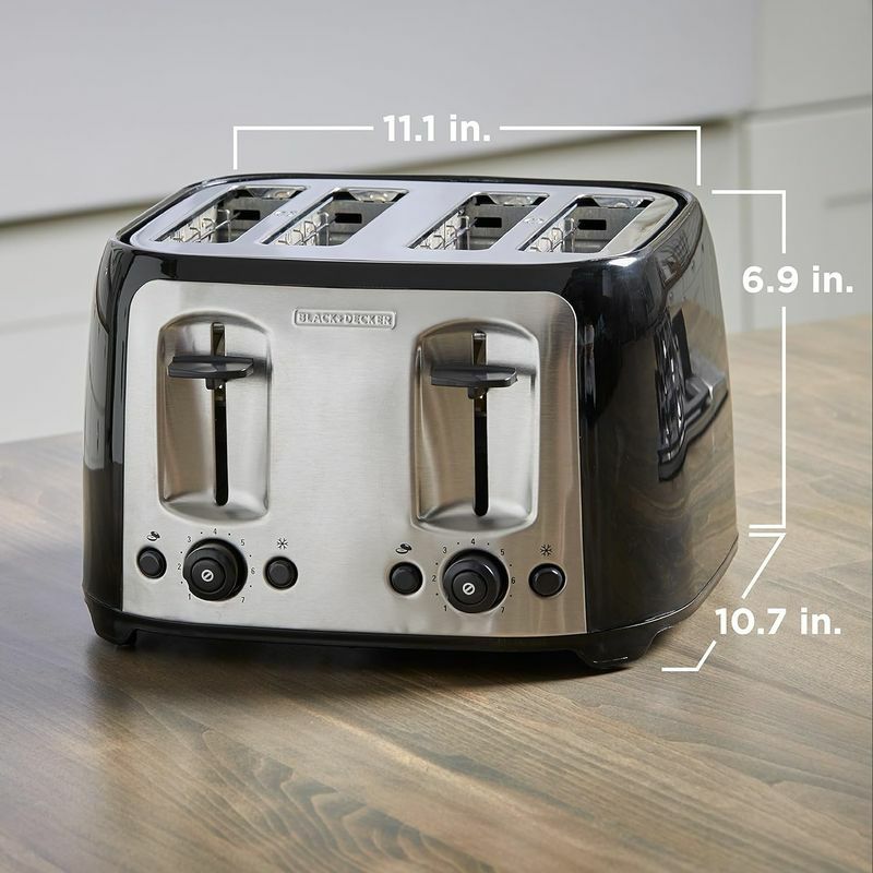 ポップアップトースター4枚焼ブラック・アンド・デッカーステンレスBLACK+DECKER4-SliceExtra-WideSlotToaster,StainlessSteel,Ombr?Finish,TR4310FBD家電